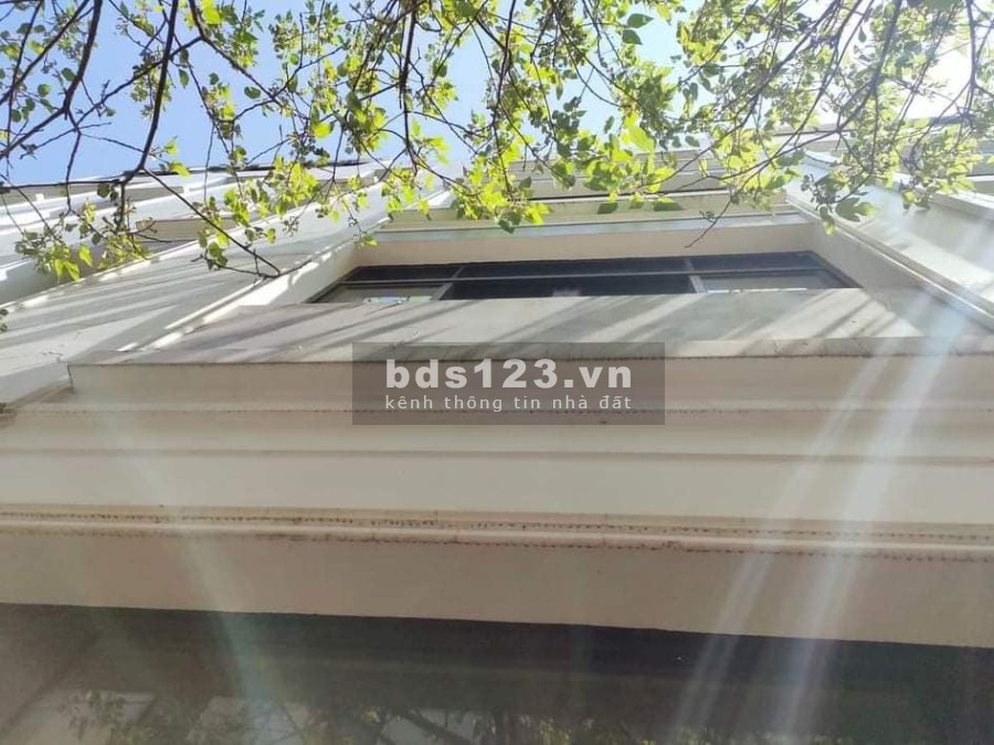 Bán liền kề Vinhomes Gardenia Hàm Nghi 93m2, kinh doanh tốt, vỉa hè rộng, giá 27 tỷ
