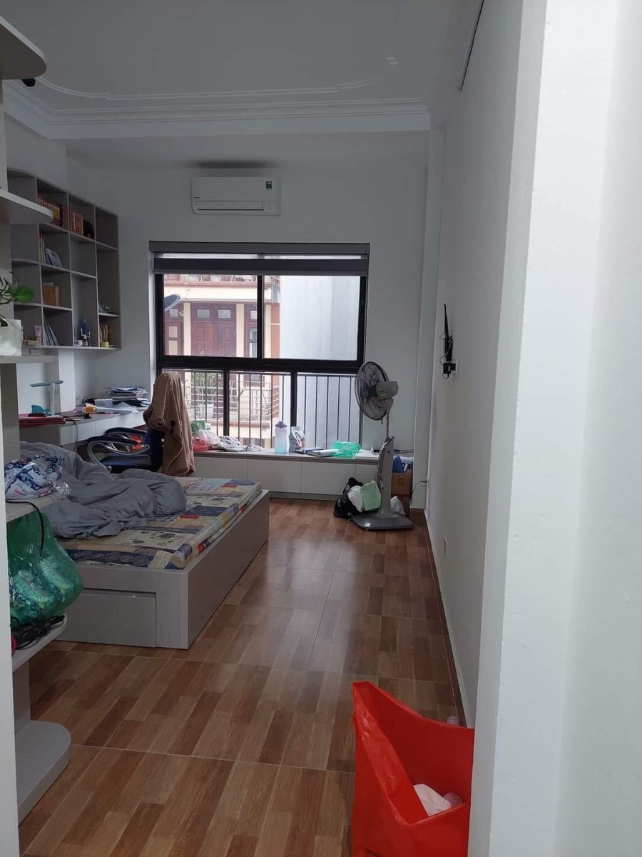 Bán gấp nhà Văn Quán – Hà Đông, Ô TÔ, 40m x 5 Tầng , giá sốc chỉ 6,x tỷ ( x mầm non )