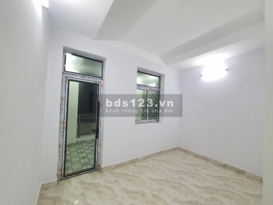 Chính chủ bán nhà dẹp 4 tầng BTCT đường Bùi Tư Toàn, An Lạc, Bình Tân, HXH 4M, 40M2, giá 4.4 tỷ