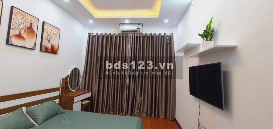 Dân xây 2022 tổ 10 Yên Nghĩa, Hà Đông, DT 40m2, 4 tầng, kinh doanh, oto đỗ cổng, chỉ hơn 2 tỷ