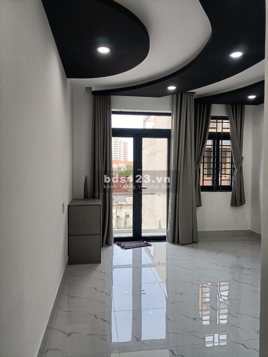 Nhà DTSD 200,4m2 gần bến xe Miền Tây đường Kinh Dương Vương có sổ hồng riêng