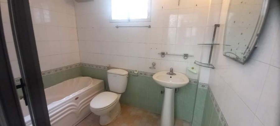 Cần tiền bán gấp nhà phố Bà Triệu, Hà Đông, giá bán chỉ nhỉnh hơn 8 tỷ kinh doanh đỉnh