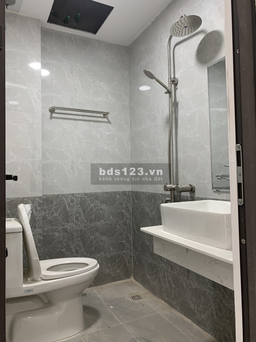Rẻ nhất Phú Lương, giá bán 1,95 tỷ thương lượng có ngay nhà 5 tầng khu trung tâm