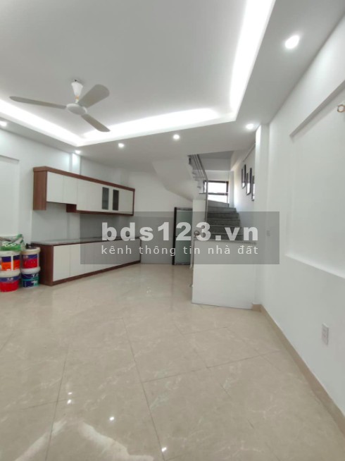 Bán nhà trung tâm Mỹ Đình, sổ đỏ vuông đét, vị trí siêu đỉnh, an ninh tốt, dtsd 40m2, lh 0975286750