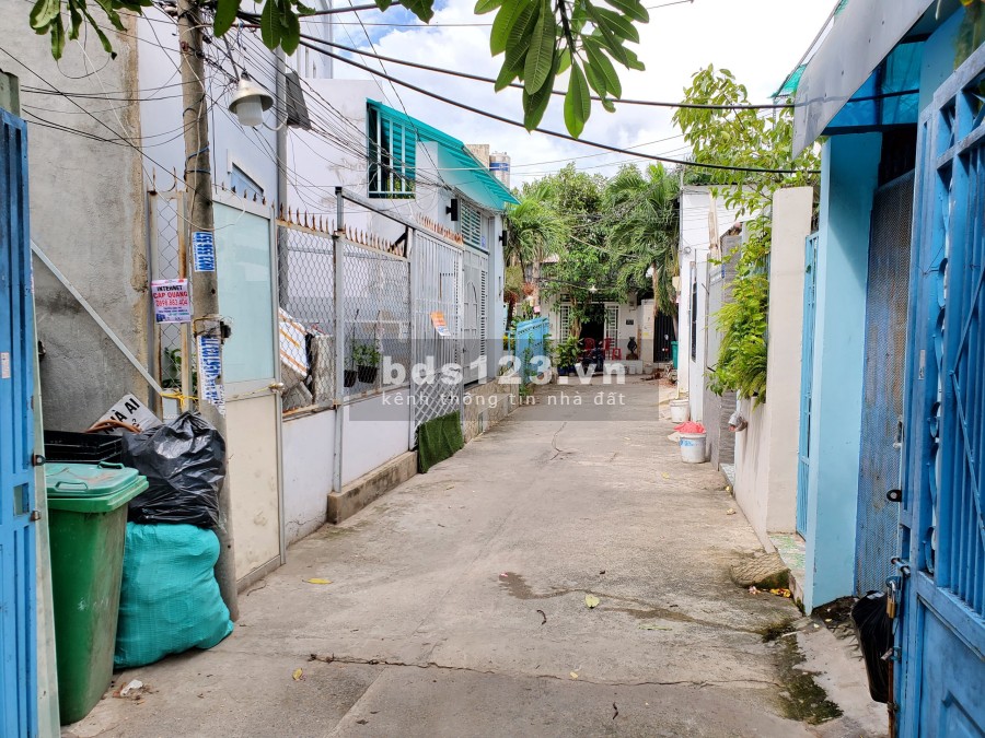 Cho thuê nhà nguyên căn hẻm xe tải 730 Huỳnh Tấn Phát 6 triệu/tháng, khu dân cư