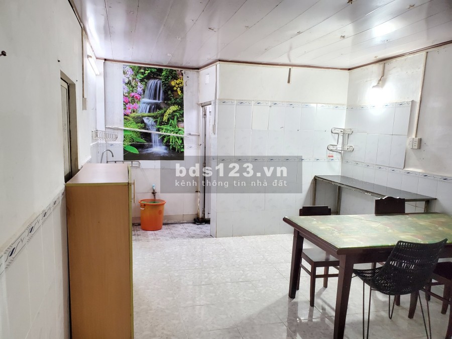 Cho thuê nhà nguyên căn hẻm xe tải 730 Huỳnh Tấn Phát 6 triệu/tháng, khu dân cư