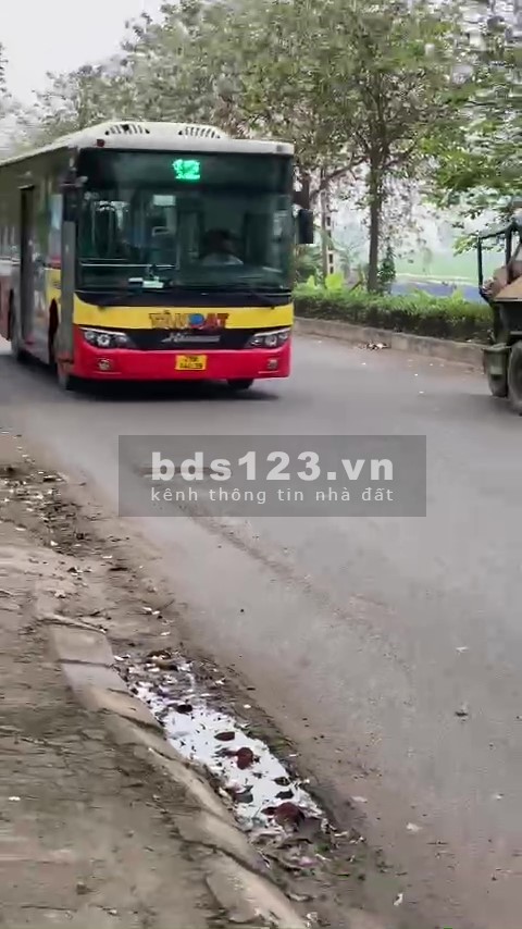 5 lô đất liền kề 53m 1 lô. 265m 5 lô mua hết giảm vị trí đẹp, giá tốt đầu tư sinh lời cao