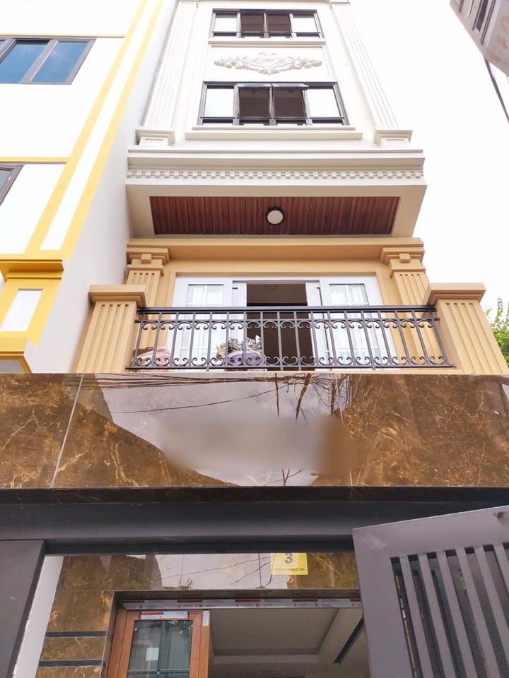 Bán nhà Xuân Phương hơn 3 tỷ, diện tích 48m2, ngõ thoáng rộng sân để xe máy nhà đẹp