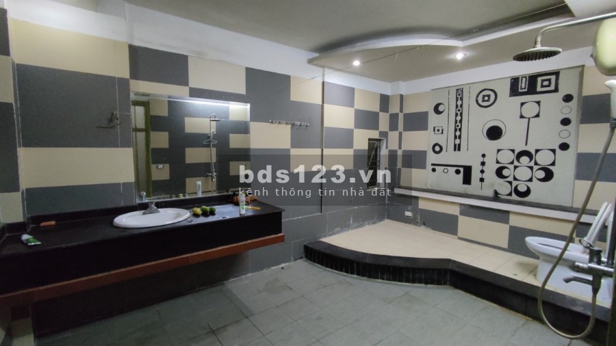 Bán nhà phân lô ô tô vào nhà khu an ninh tốt kinh doanh đỉnh, dân trí cao, thiết kế 4 tầng