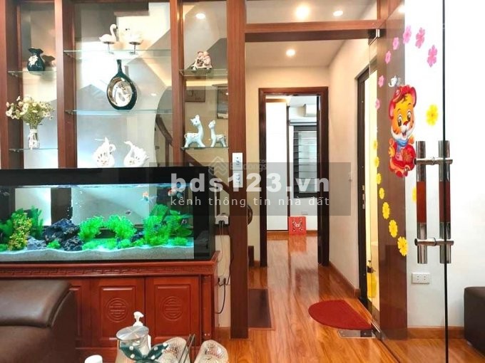 Bán nhà Hoàng Văn Thái, Phân lô quân đội, 2 mặt thoáng , DT70M2, 4 tầng, 12.8 tỷ