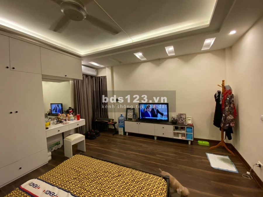 Siêu Phẩm Kim Ngưu nhà lộc phát, diện tích sử dụng 38m2+ 5 tầng, giá 4.85 tỷ