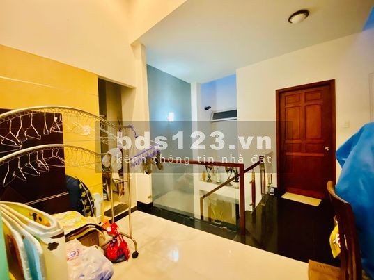 Gấp bán nhà hẻm xe hơi Phú Trung Tân Phú 77m2, ngang 6m, nở hậu, giảm 2OO Triệu