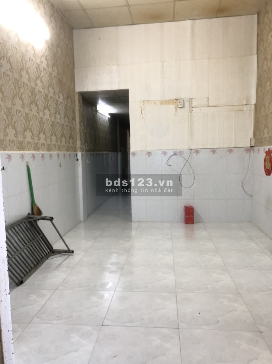 Bán nhà đường phạm thế hiển 3m x 14m 1 trệt, 1 lửng chỉ 3,3 ti,phường 3, quận 8