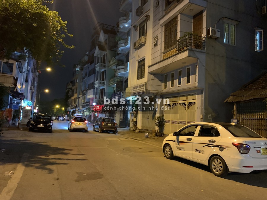 Siêu phẩm hot phố Trích Sài ,Lạc Long Quân, Tây Hồ 4 ô tô tránh, kinh doanh văn phòng, ở cực sướng