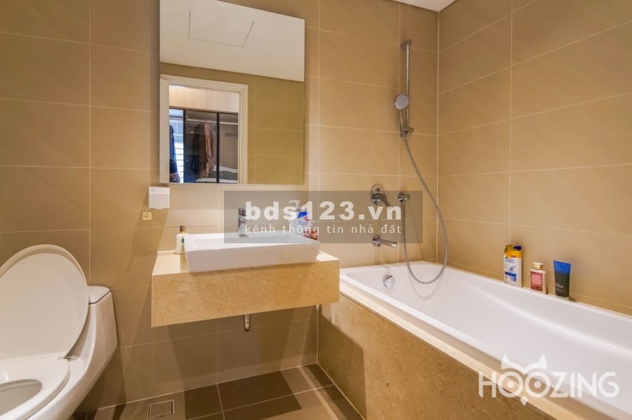 Cần cho thuê nhanh 2 pn NTCB tại Đảo Kim Cương giá cực tốt chỉ 18 triệu/tháng, dtsd 90m2