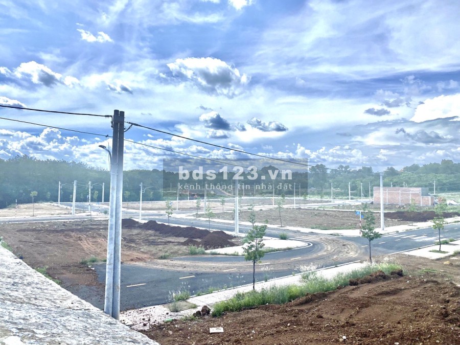 Chính chủ bán nhanh đất mặt tiền vị trí đẹp giá siêu hơi bao lời 30-40%