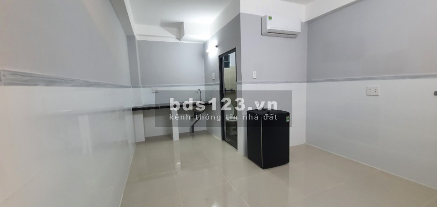 Cho thuê phòng trọ đẹp, mới xây giá 4tr và 5tr liên hệ 0909724026, khu an ninh