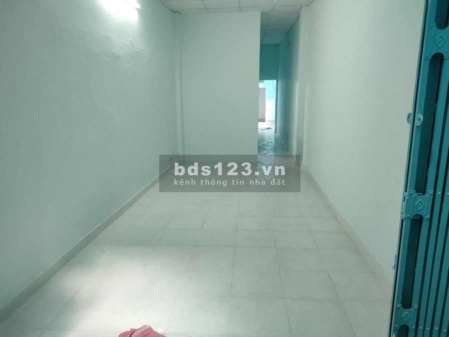 Cho thuê nhà nguyên căn hẻm 159 Trần Văn Đang p11 Quận 3 liên hệ 0934932365