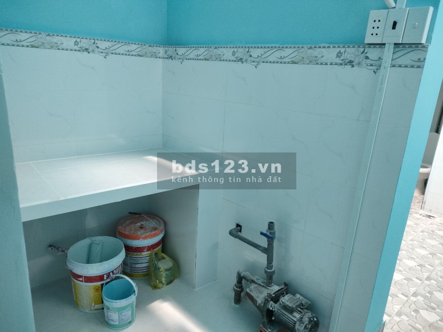 Cho thuê nhà nguyên căn hẻm 159 Trần Văn Đang p11 Quận 3 liên hệ 0934932365