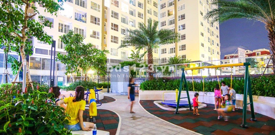 Chính chủ bán căn hộ Sky Centre Quận Tân Bình hỗ trợ vay ngân hàng, giá tốt đầu tư