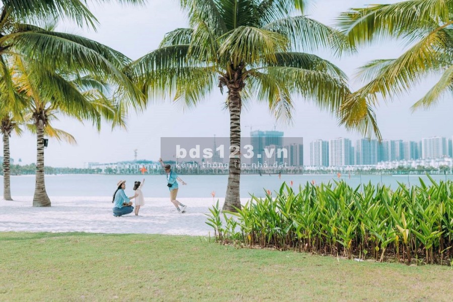Căn Studio Vip view hồ công viên trung tân, thanh toán linh hoạt, giá tốt, lh 0946261292