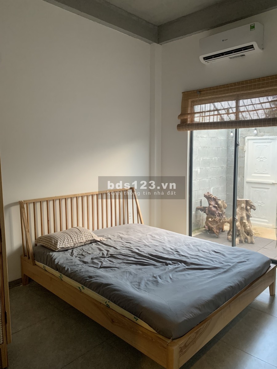 Bán nhà chính chủ đẹp như homestay, đường lớn, giá tốt đầu tư sổ vuông vức, tiện ích đủ