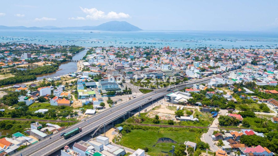 Đất nền Khu kinh tế Vân Phong nóng trở lại sau Quy hoạch mới. Tâm điểm đầu tư đón đầu Đặc Khu