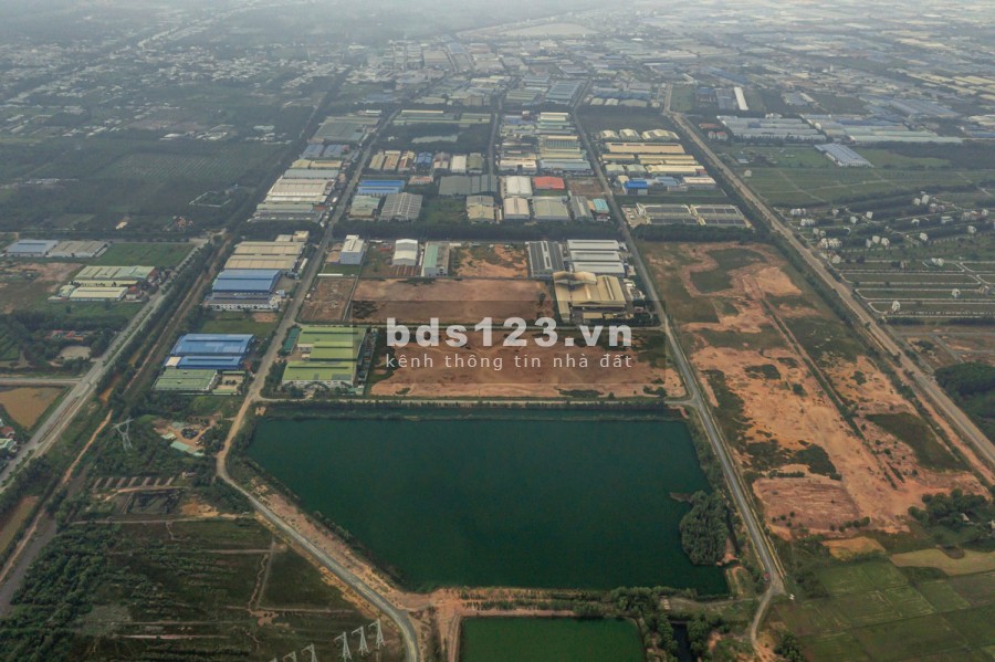 Nền tại Đức Hoà giá rể đáng đầu tư giáp ranh Bình Chánh, sổ hồng riêng ngân hàng hỗ trợ vay