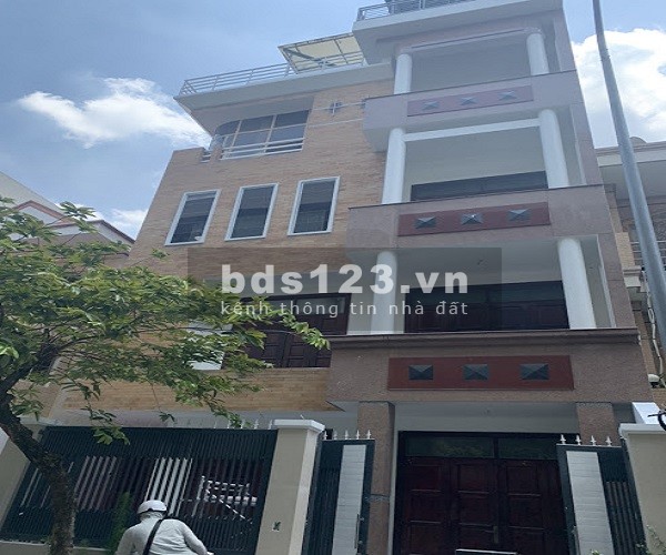 Cho thuê nhà mặt tiền Ngô Gia Tự Quận 10 khu kinh doanh nội thất giá 50 triệu/tháng