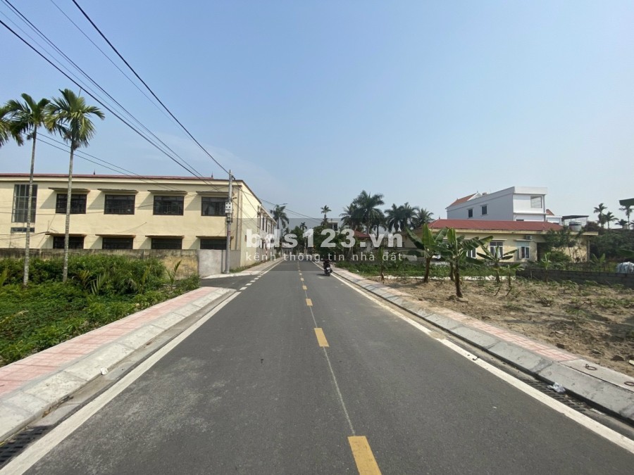 Chính chủ F0 lô cần chuyển nhượng lô đất chưa qua đầu tư giá 17.5 triệu/m2, lh 0984835317