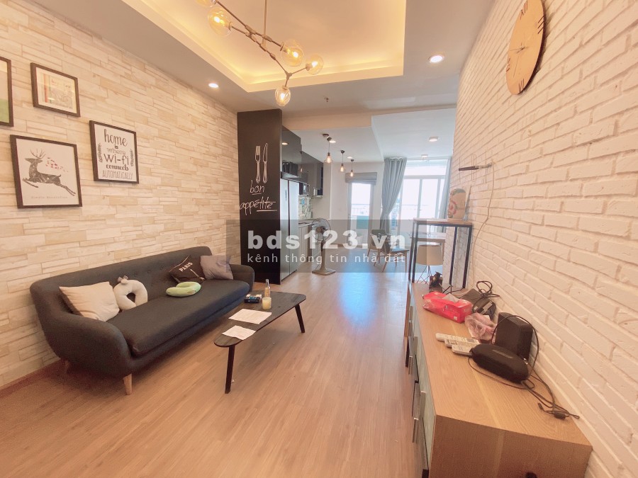Cho thuê 2PN The Prince, diện tích 82m2, nội thất như hình liên hệ xem ngay 0938440410