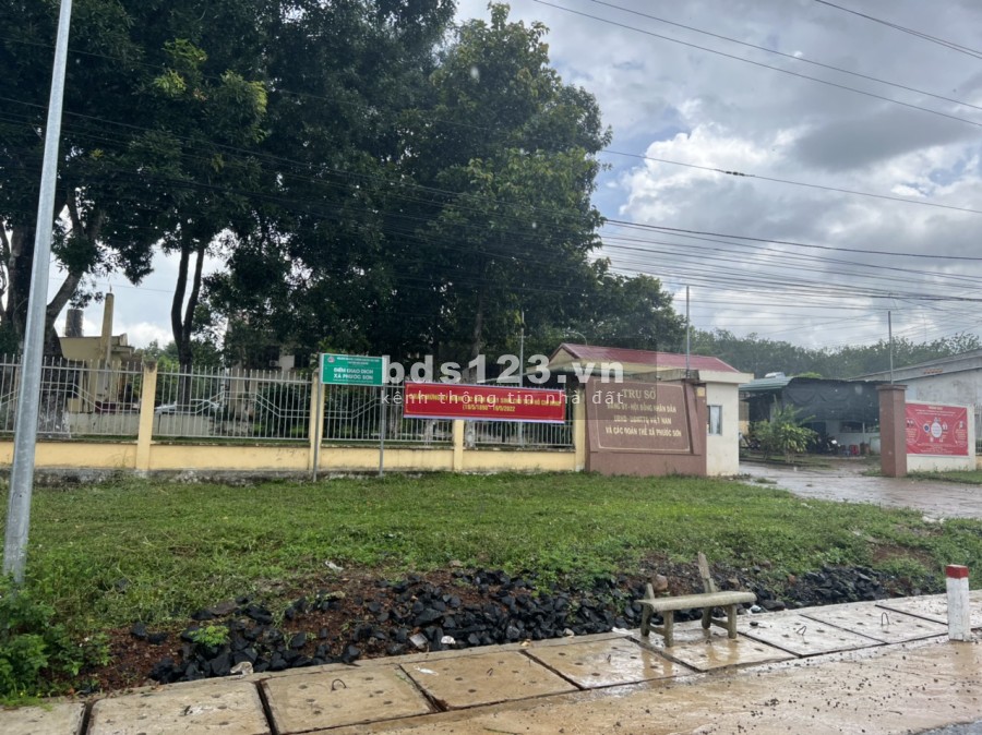 Bán đất 5x50m thổ cư 100m2 ĐT755 nhựa 18m, ngân hàng hỗ trợ 30%, sổ có sẵn