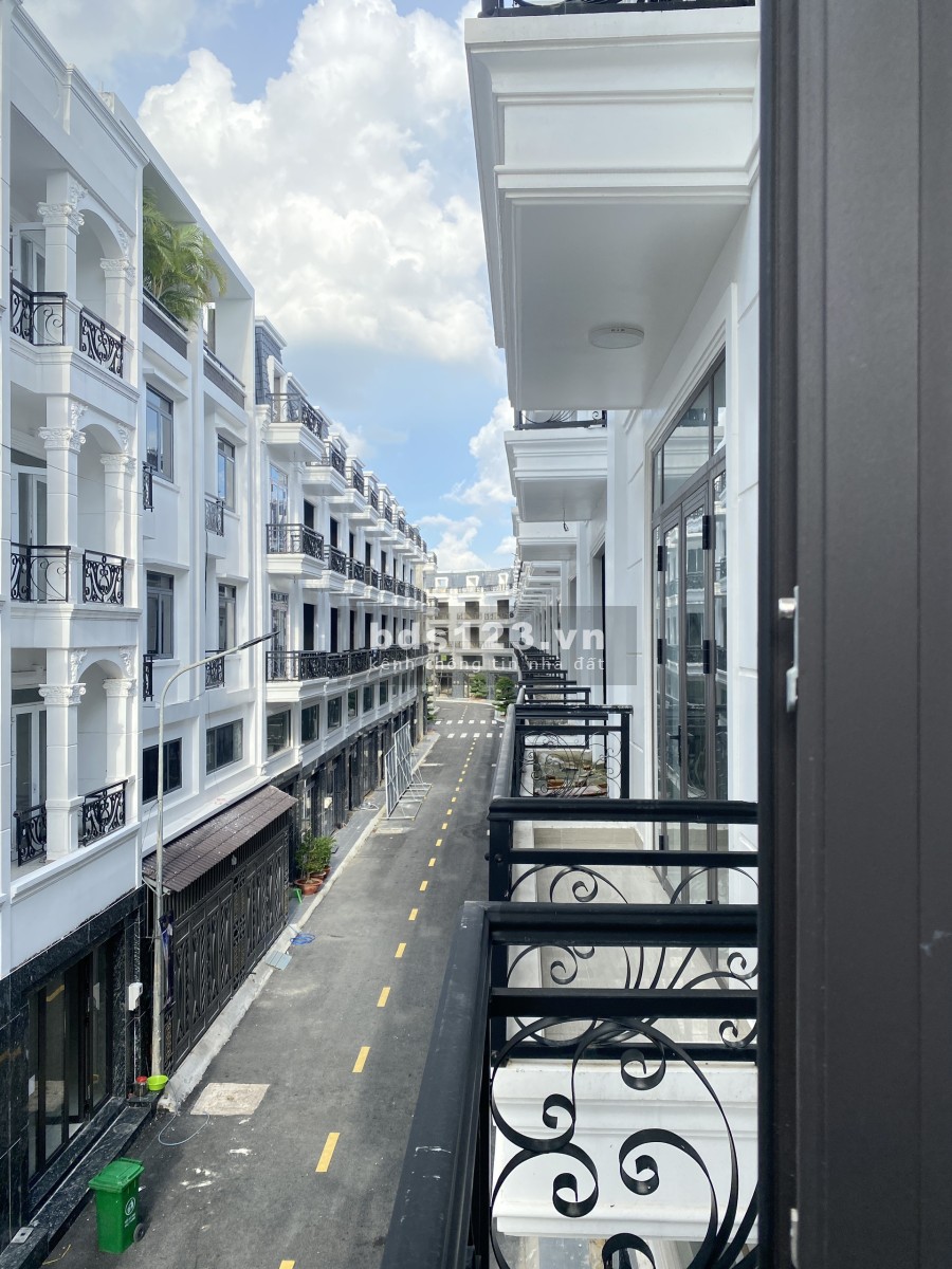 Cần bán gấp nhà phố tại trung tâm Quận 12 liên hệ 0938989869, giá tốt đầu tư sinh lời