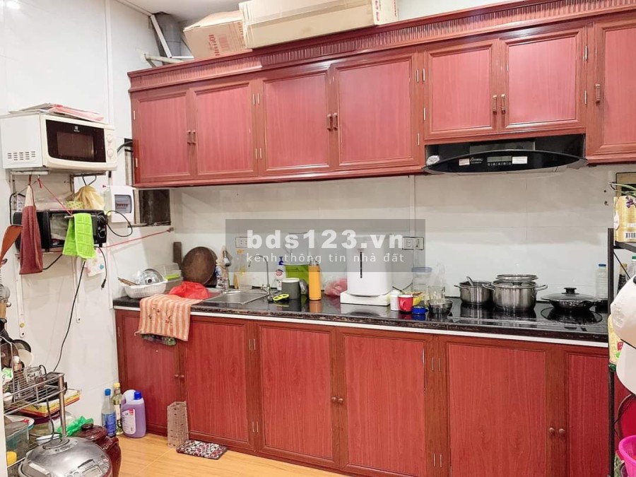 Bán nhà Lĩnh Nam, ngõ thông, ô tô tránh, diện tích sử dụng 82m giá bán chỉ 3,6 tỷ