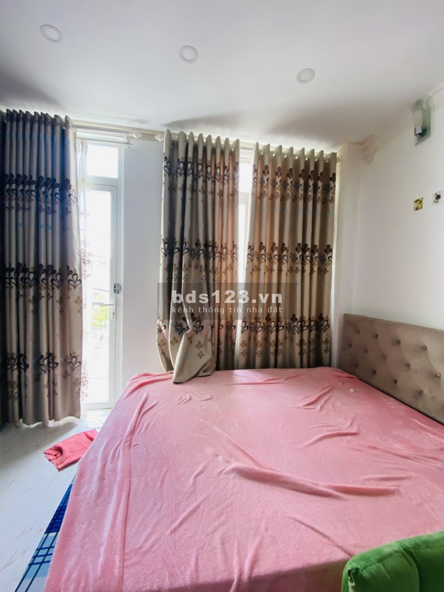 Bình Thạnh, nhà cực đẹp thiết kế sang trọng, hẻm xe tải diện tích 62m2, sổ vuông nở hậu, giá 9.56 tỷ