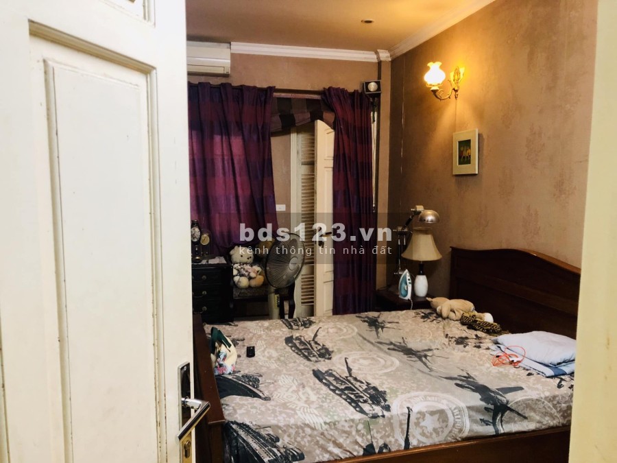 Nhà đẹp ở luôn 6 tầng diện tích 45m2 ngõ 194 Đội Cấn giá 6,1 tỷ liên hệ 0912442669