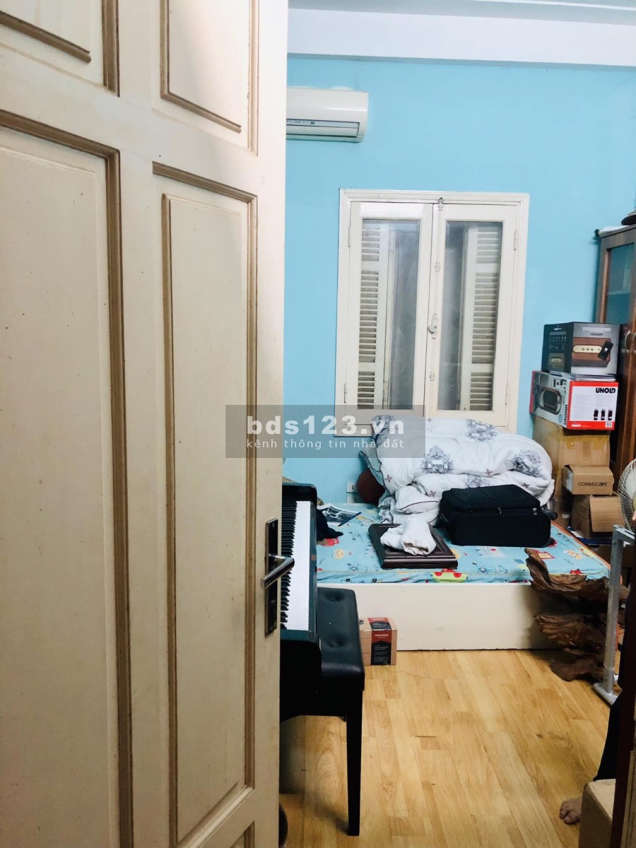 Nhà đẹp ở luôn 6 tầng diện tích 45m2 ngõ 194 Đội Cấn giá 6,1 tỷ liên hệ 0912442669