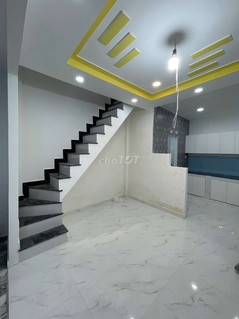 Lê Quang Định diện tích 4x7 nguyên căn 1 trệt, 1 lầu, giá bán chỉ 3.4 tỷ có thương lượng