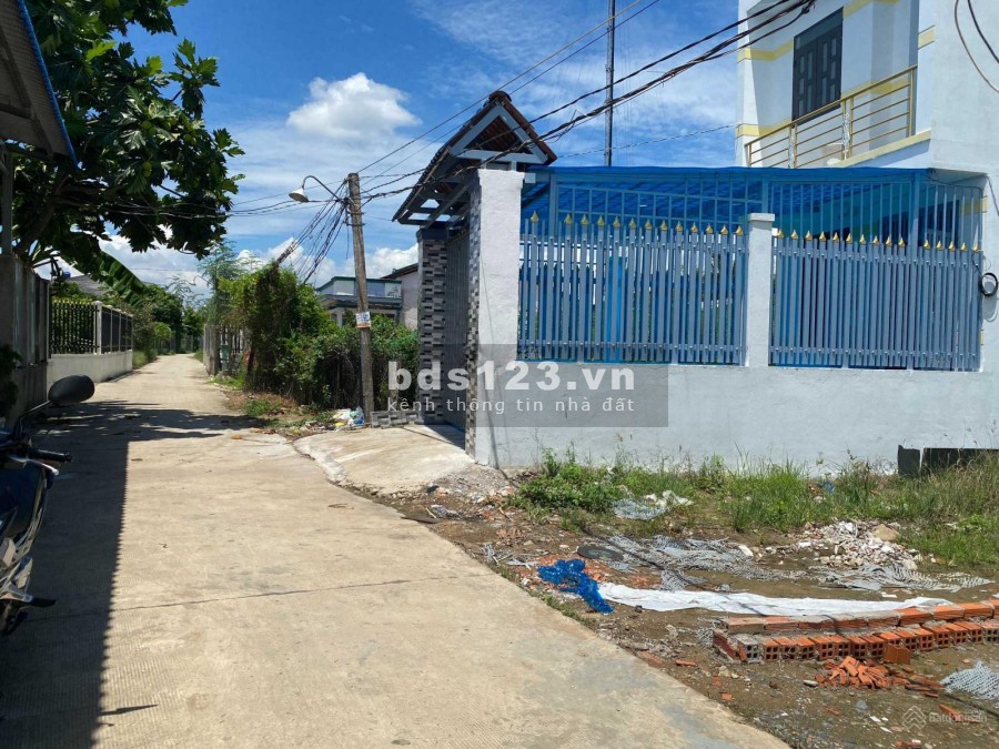 Bán đất Củ Chi diện tích sử dụng 5x27, giá bân 950 triệu, sổ sẵn, bàn giao công chứng ngay