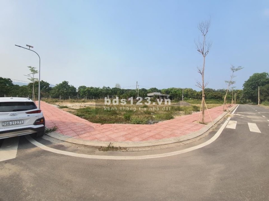 Siêu bão Cam Lâm Khánh Hoà lợi nhuận 30%-50% trên năm liên hệ 0789238898 giá đầu tư