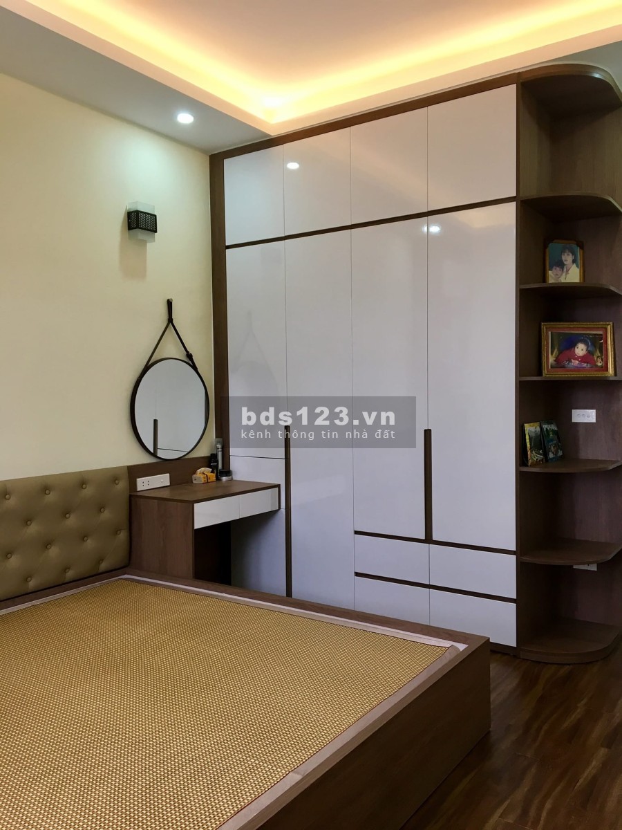 Bán nhà Yên Nghĩa ô tô đỗ cửa, full nội thất, nhiều tiện ích, giá bán 3.45 tỷ sổ chính chủ