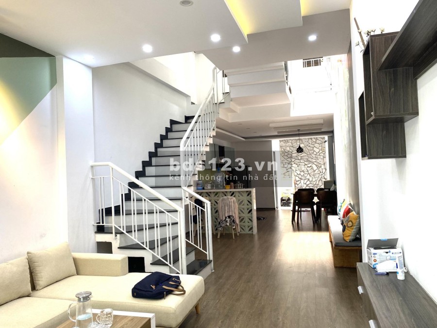 Bán nhà Thanh Khê giá 3 tỷ tại Đà Nẵng kiến trúc nhà đẹp, vị trí trung tâm, giá đầu tư sinh lời