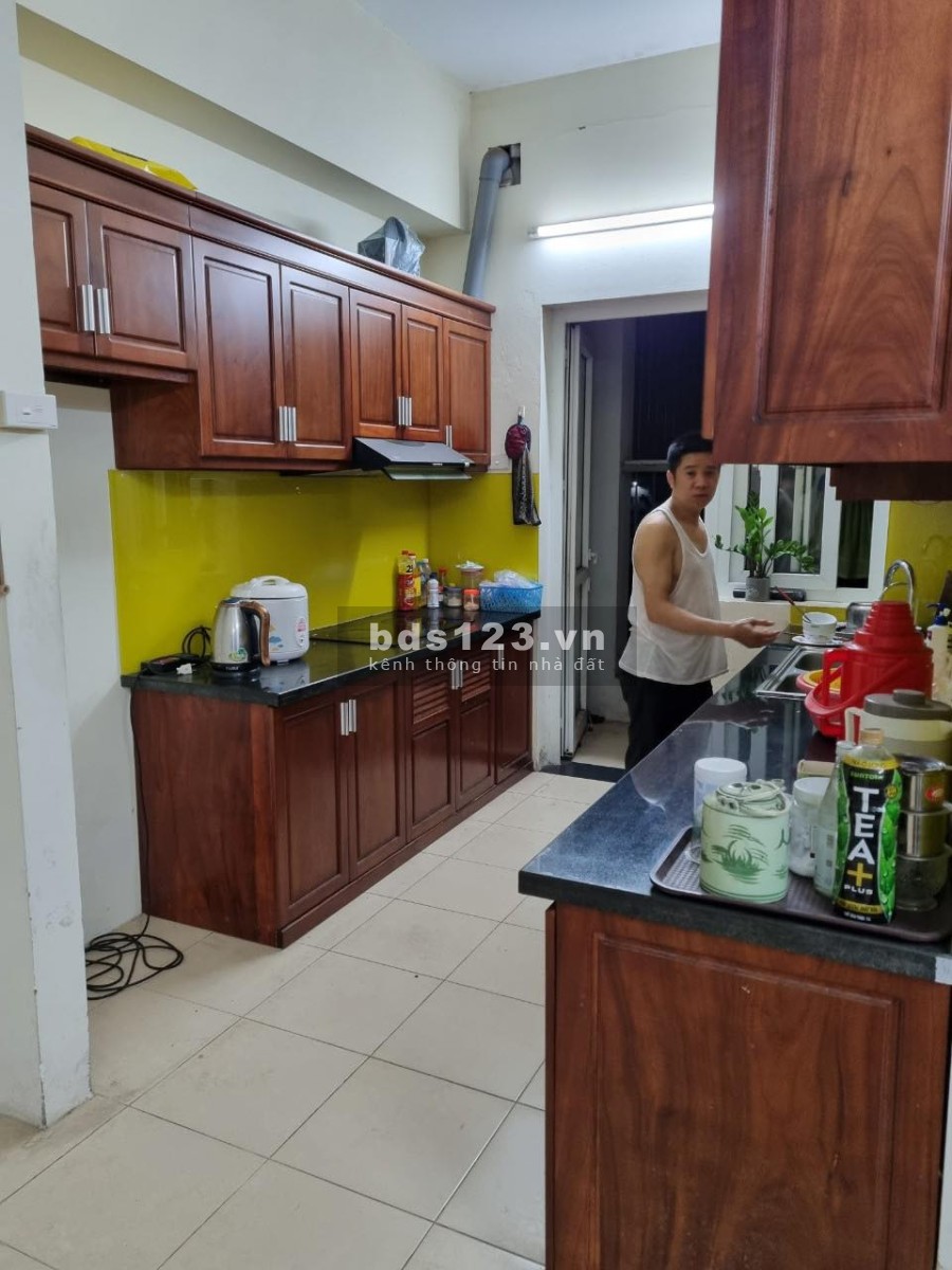 Cho thuê chung cư toàn OCT 5A khu đô thị Resco Cổ Nhuế đầy đủ nội thất, lh 0359986307