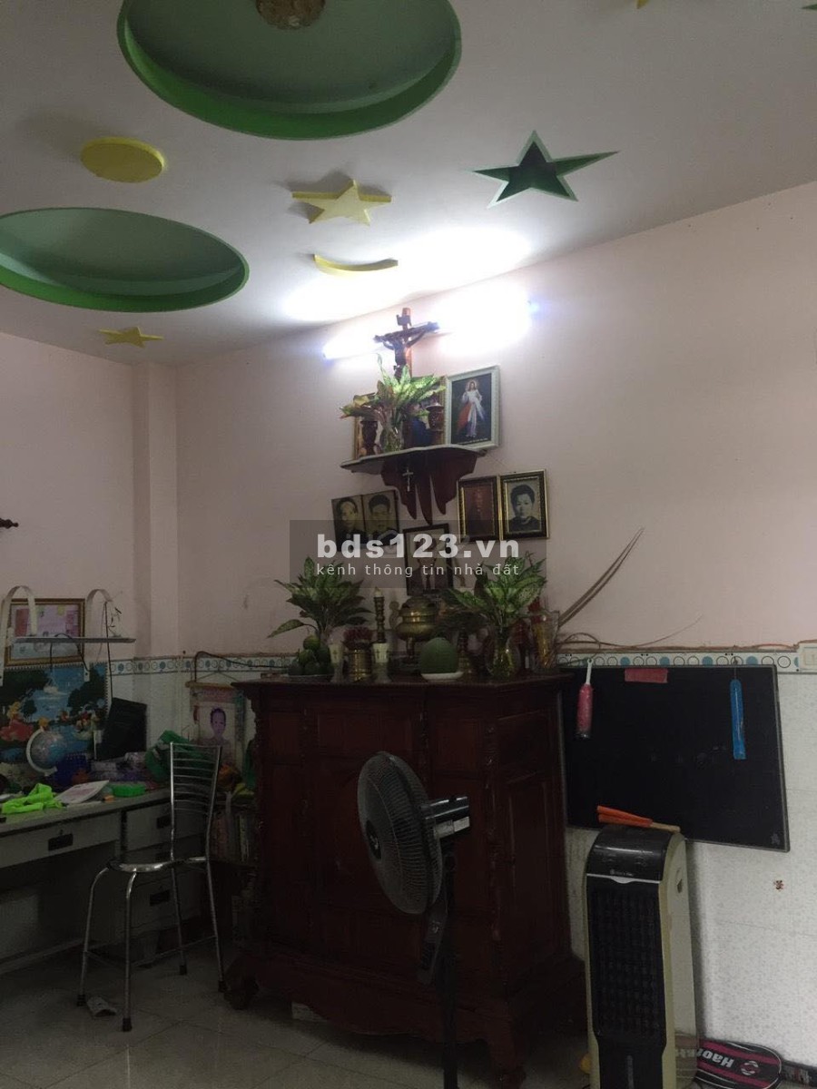Bán gấp nhà mặt tiền đường Trần Văn Đang, phường 9, Quận 3, dtsd 105m2, giá 23 tỷ thương lượng