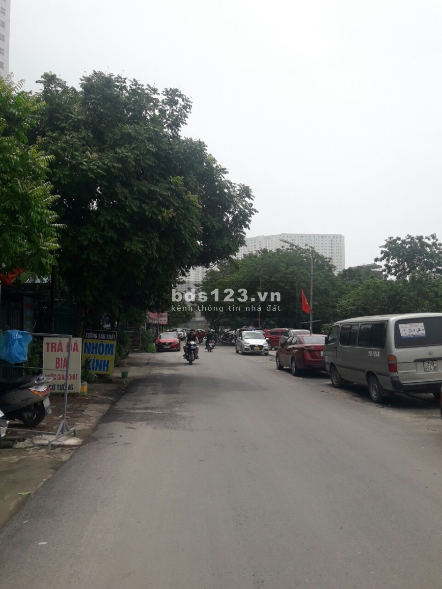Bán Lô đất 45m mặt đường tại Xa La có sẵn nhà cấp 4 giá 7.5 tỷ, có thương lượng