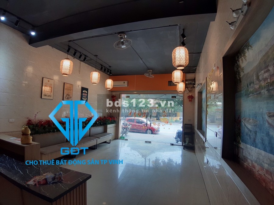 Cho thuê nhà 2.5 tầng đường An Dương Vương, giá tốt, bàn giao có sẵn nội thất, lh 0961537078