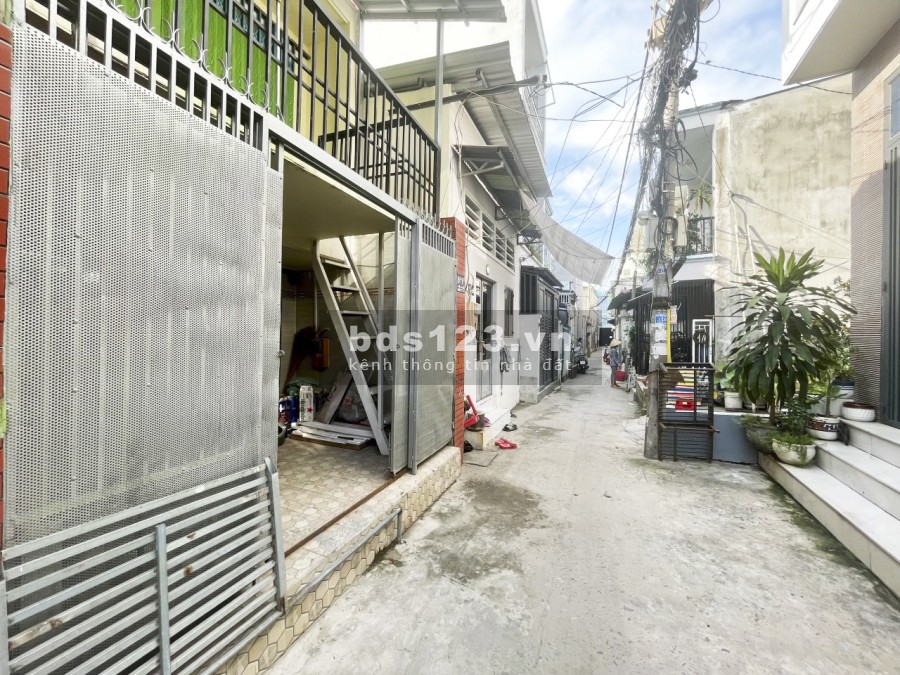Bán nhà 1 lầu, diện tích công nhận 65m2 giá 4,2 tỷ TL đường Huỳnh Tấn Phát, P. Tân Phú, Quận 7