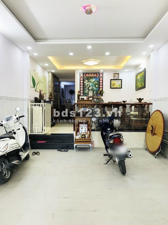 Cho thuê nhà nguyên căn hẻm xe hơi đường Nguyễn Thị Thập, Phường Tân Phú, Quận 7