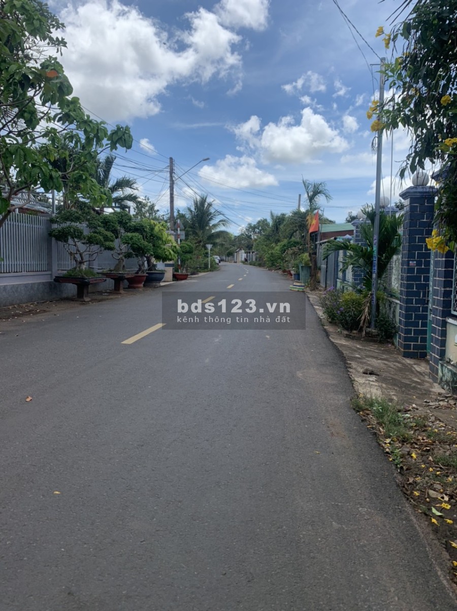 Bán đất Hoà Long đường số 16 giá rẻ, hẻm lớn, khu dân cư sầm uất, giá 126m2, lh 0838180283
