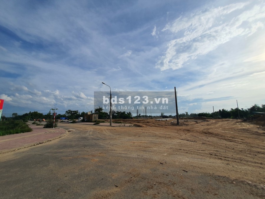 Đất nền Hội An chỉ 15 triệu/m2, đã có sổ, chiết khấu đến 4%. Zalo 0795570694